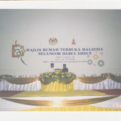 Backdrop Rumah Terbuka